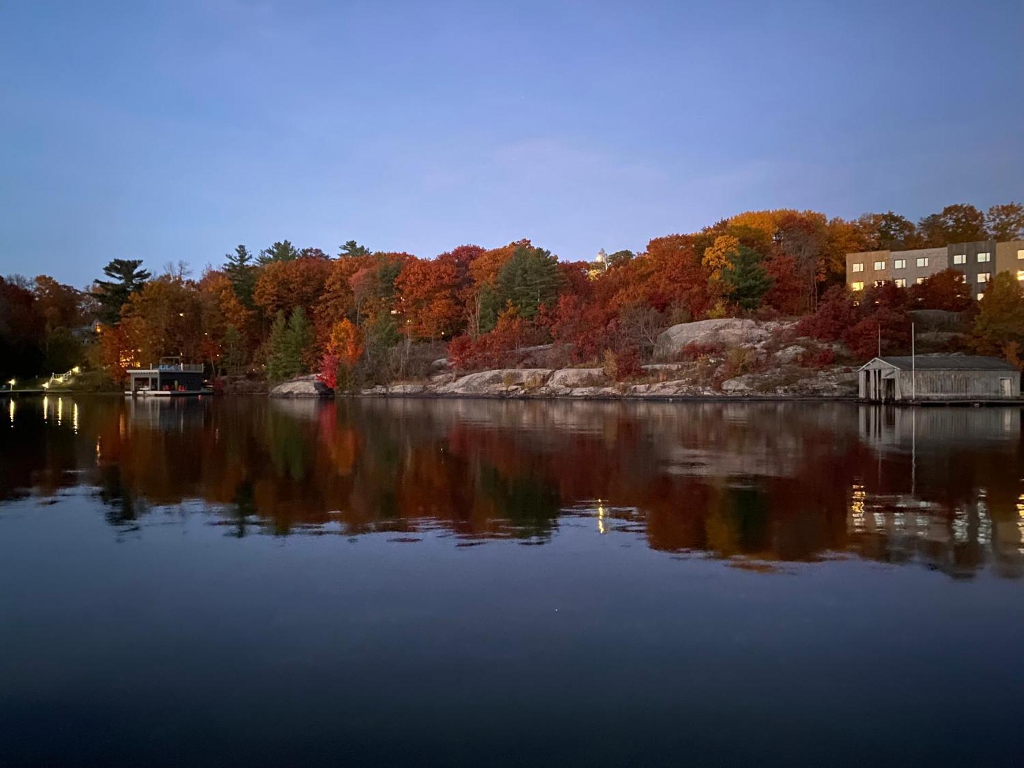 Blue Spruce Bed&Breakfast Gravenhurst Exterior foto