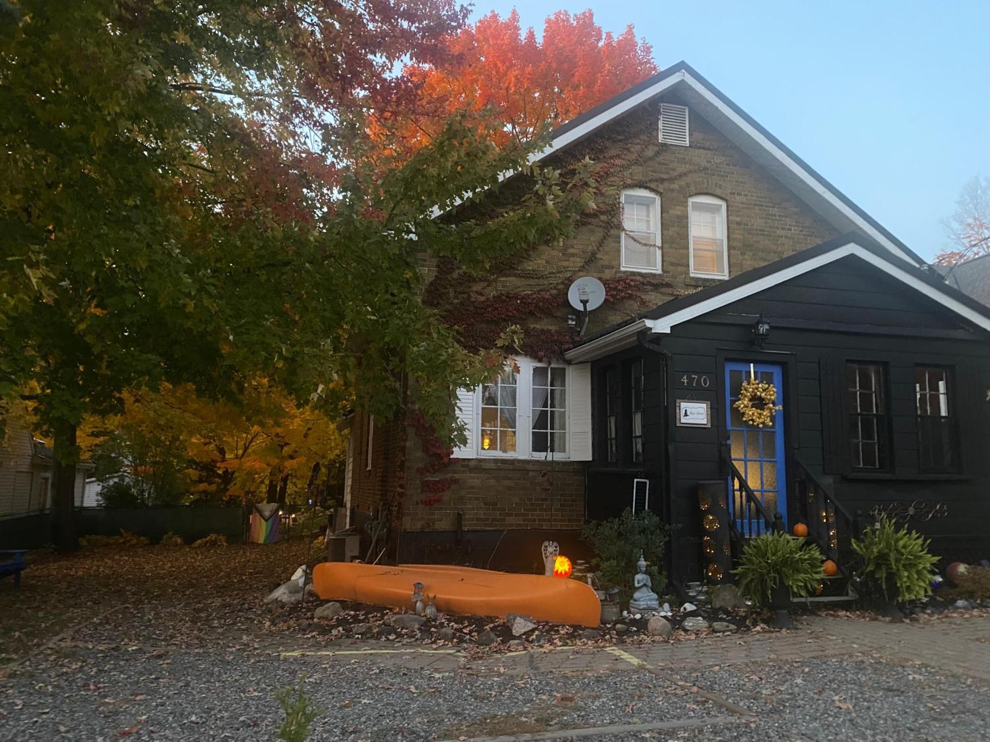 Blue Spruce Bed&Breakfast Gravenhurst Exterior foto
